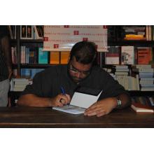 Cr&ocirc;nicas de um Pastor Gay