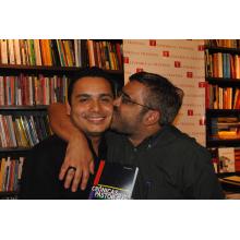 Cr&ocirc;nicas de um Pastor Gay